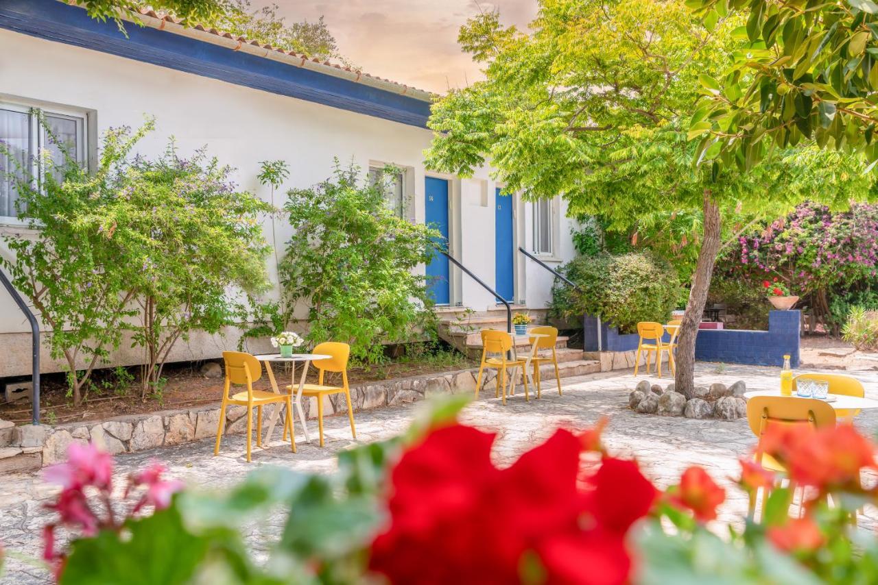 Travel Hotel Gesher Haziv Εξωτερικό φωτογραφία
