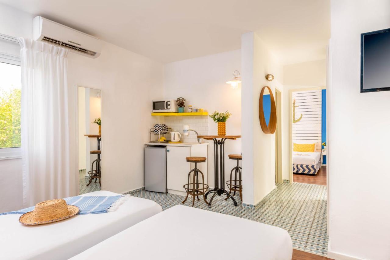 Travel Hotel Gesher Haziv Εξωτερικό φωτογραφία