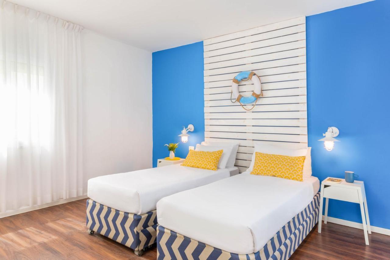 Travel Hotel Gesher Haziv Εξωτερικό φωτογραφία