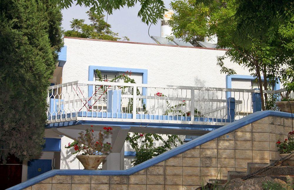 Travel Hotel Gesher Haziv Εξωτερικό φωτογραφία