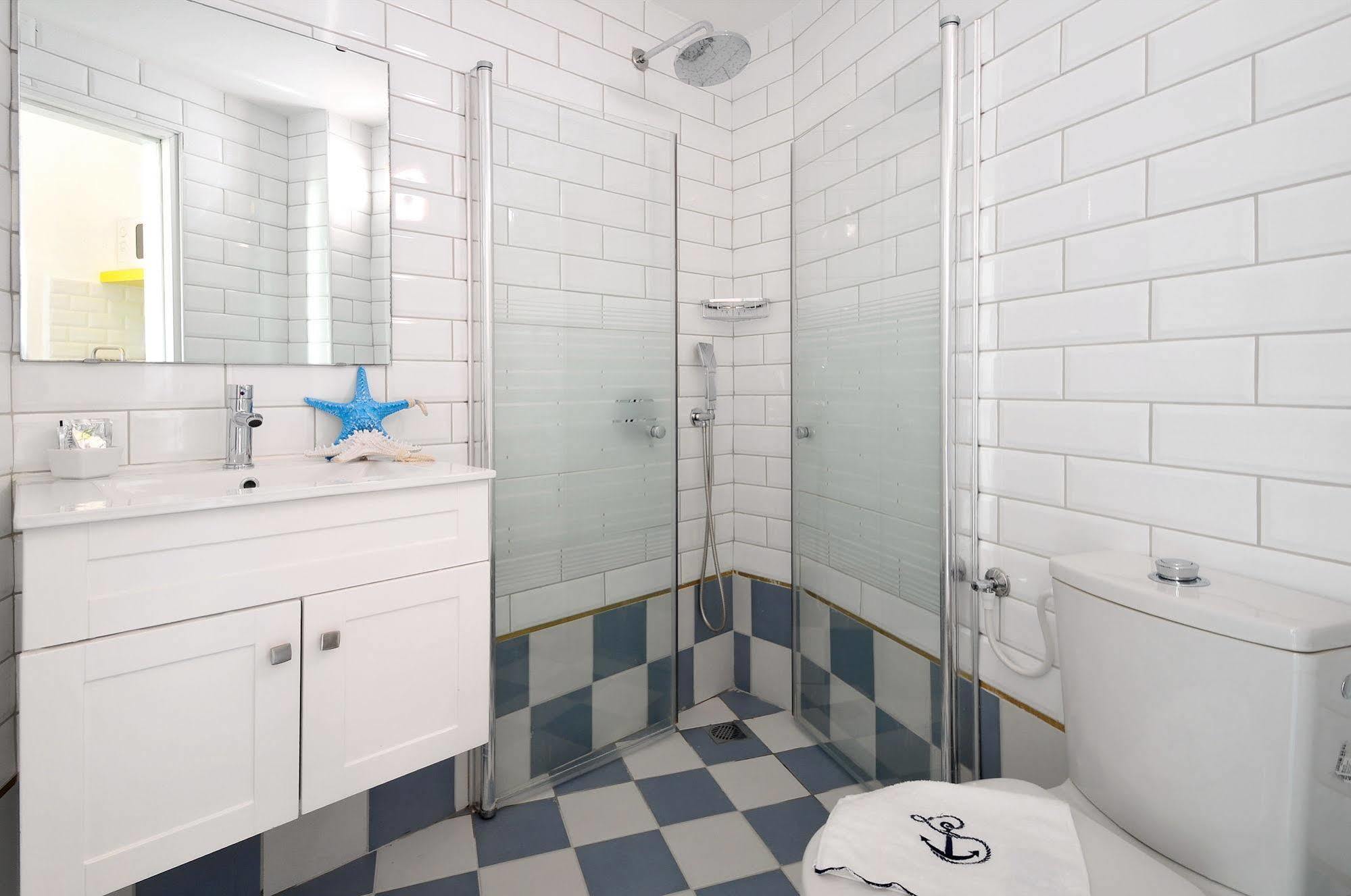 Travel Hotel Gesher Haziv Εξωτερικό φωτογραφία